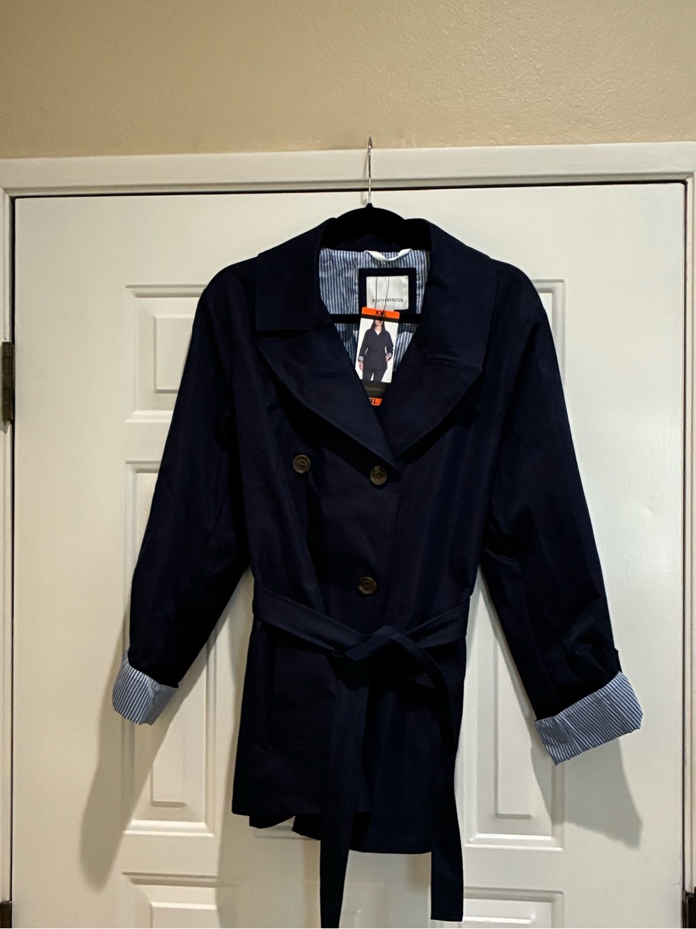 Weatherproof Navy jacket with tie waist